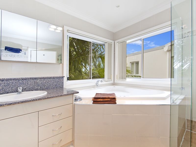 7A Rayner Avenue, Narraweena NSW 2099