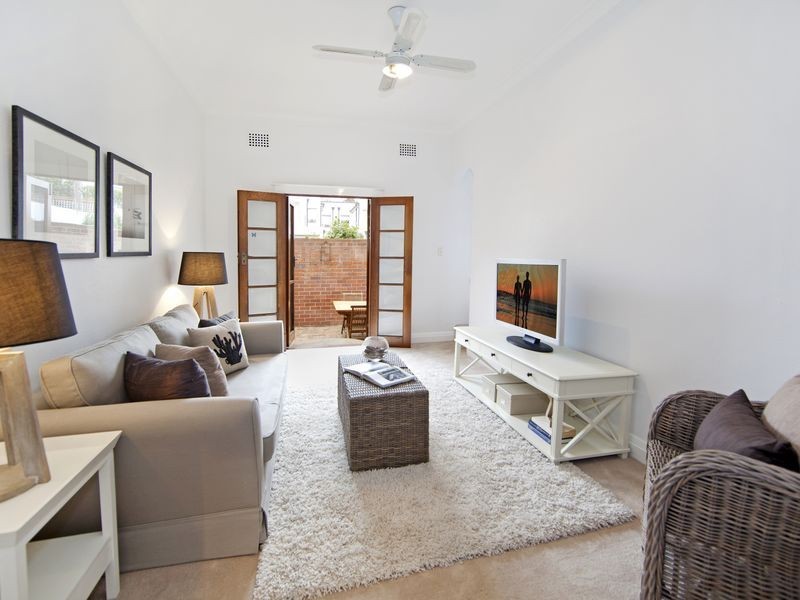 6/4 Carlton Street (Enter Via Whistler St), Manly NSW 2095