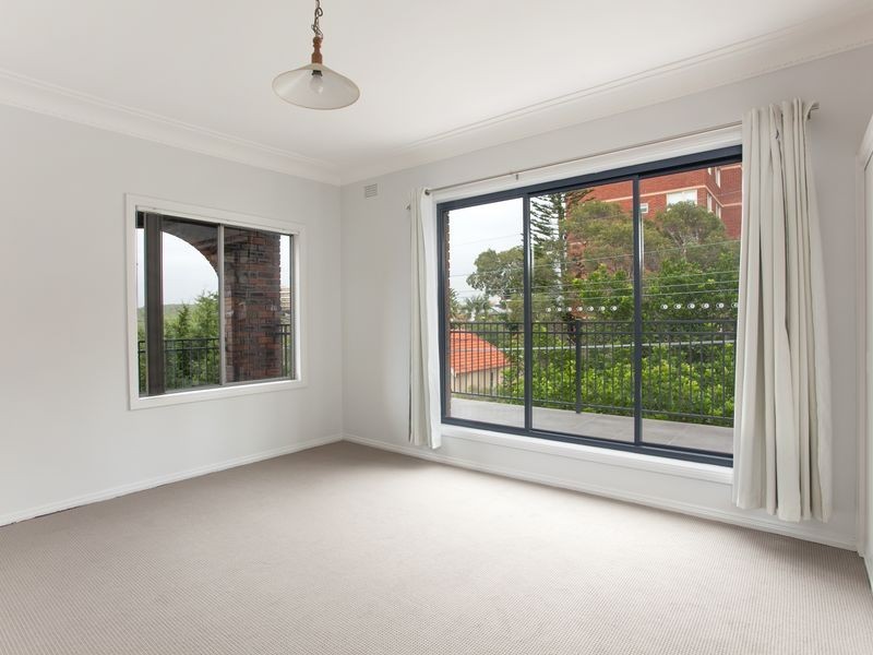 2/12 Laurence Street, Fairlight NSW 2094