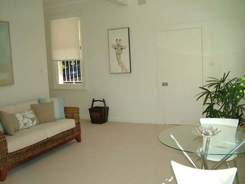 5/80 West Esplanade (enter via Rowe St), Manly NSW 2095