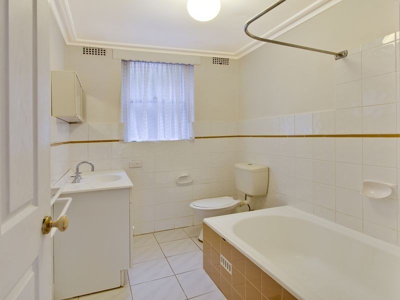 2/77 Queenscliff Road, Queenscliff NSW 2096