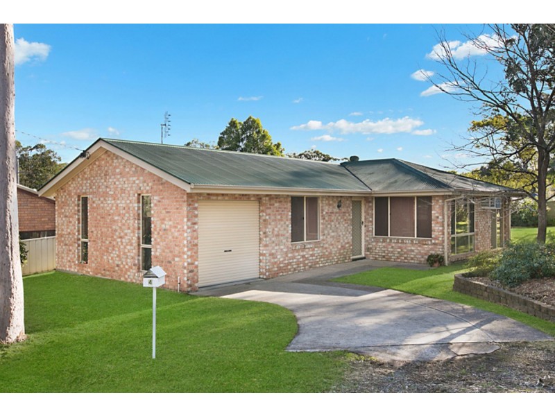 4 Wingfield Street, Windermere Park NSW 2264