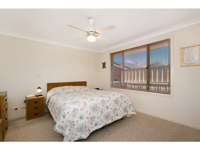 4 Wingfield Street, Windermere Park NSW 2264