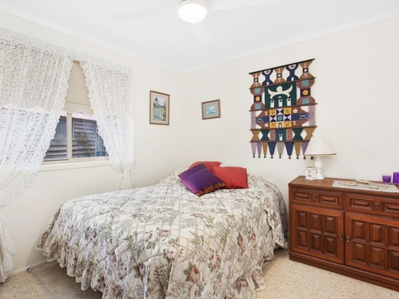 186 Grand Parade, Bonnells Bay NSW 2264