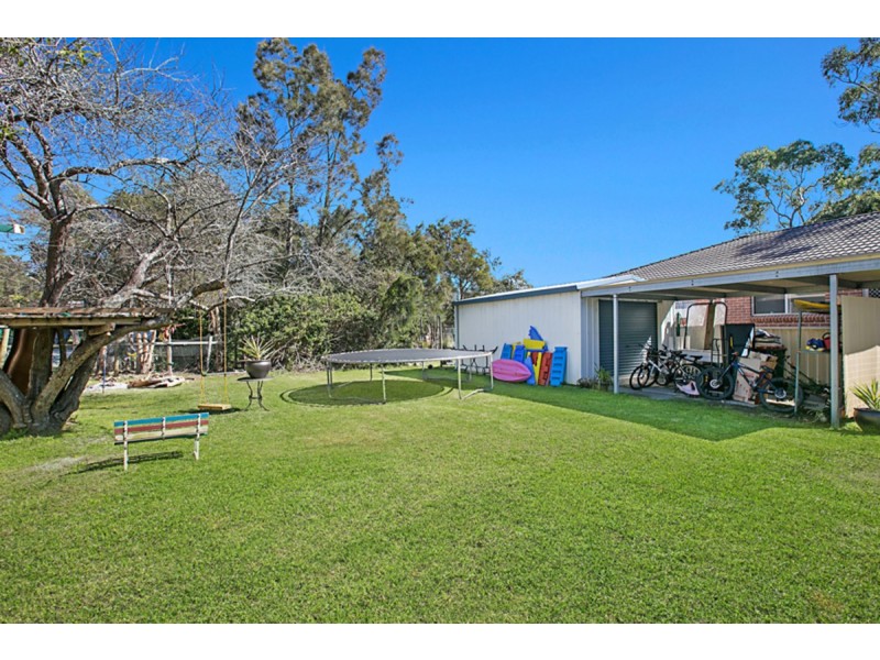Windermere Park NSW 2264
