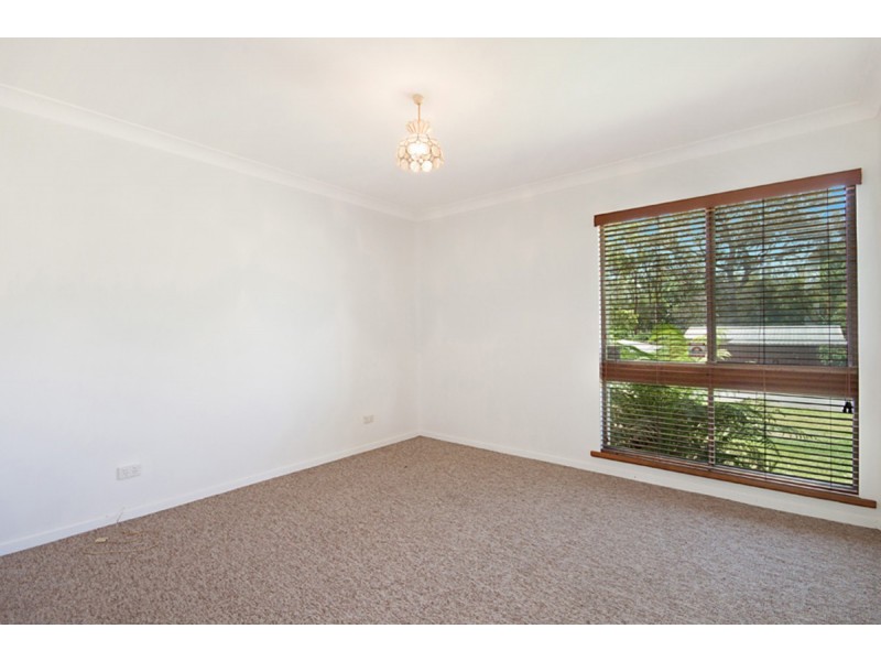 9 Grant Street, Windermere Park NSW 2264