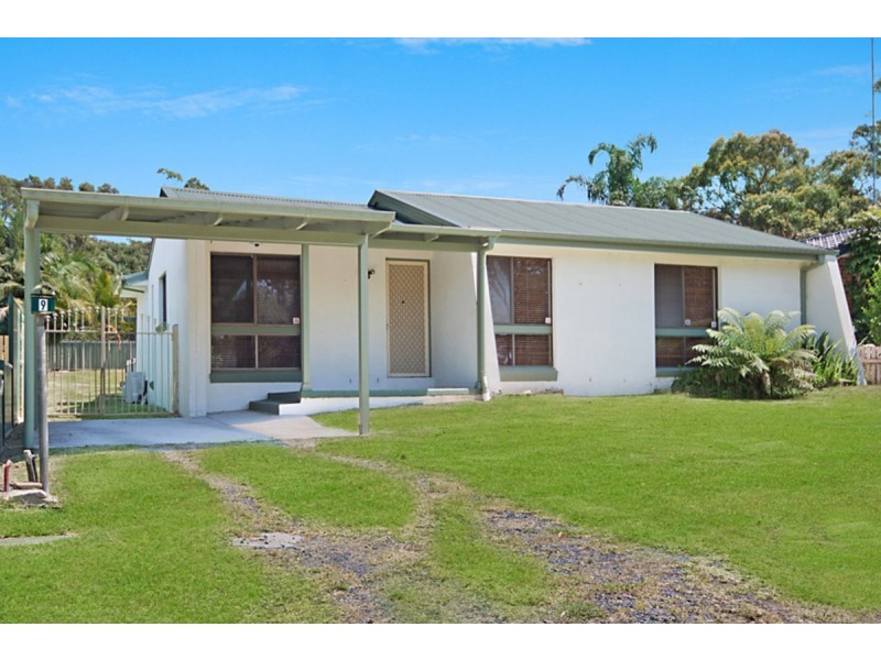 9 Grant Street, Windermere Park NSW 2264