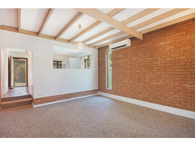 9 Grant Street, Windermere Park NSW 2264