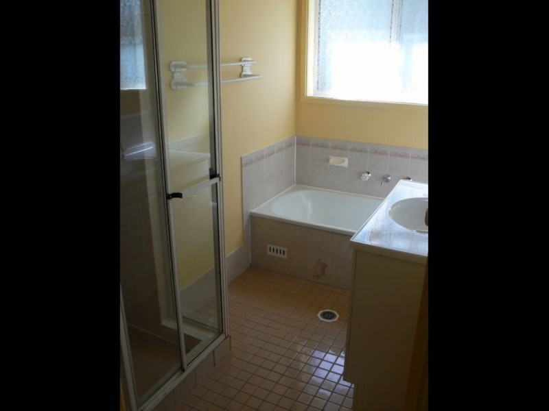 3 Victoria Street, Windermere Park NSW 2264