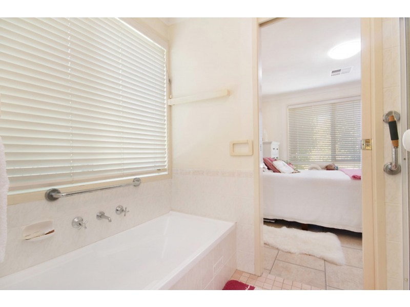 5 Meyers Crescent, Cooranbong NSW 2265
