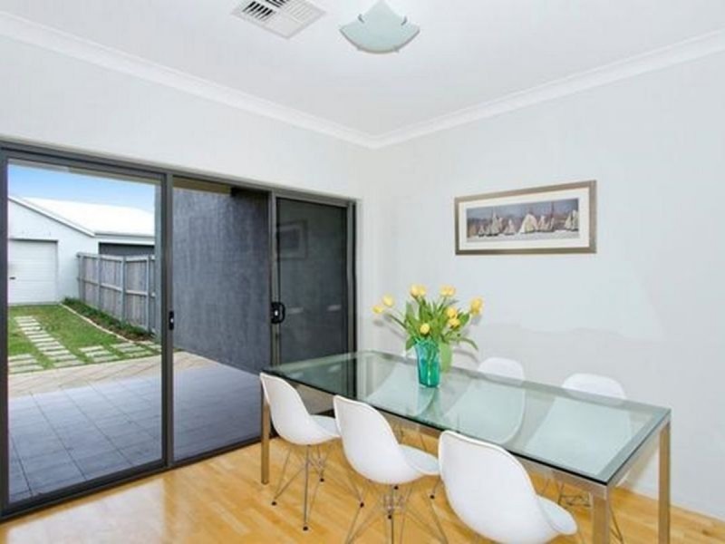 20 Edgewater Drive, Morisset Park NSW 2264