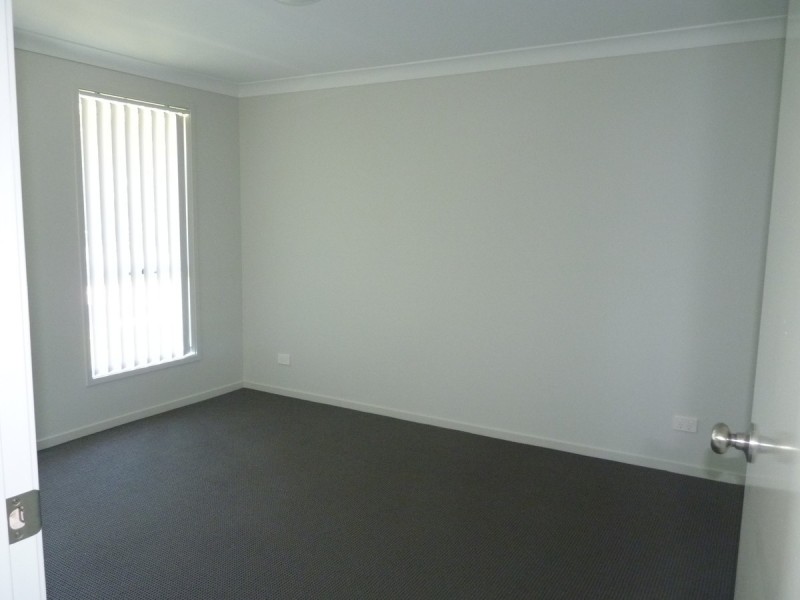 6 Kokoda Road, Morisset NSW 2264