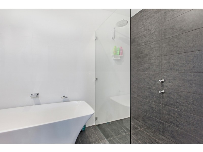 92 Noamunga Crescent, Gwandalan NSW 2259