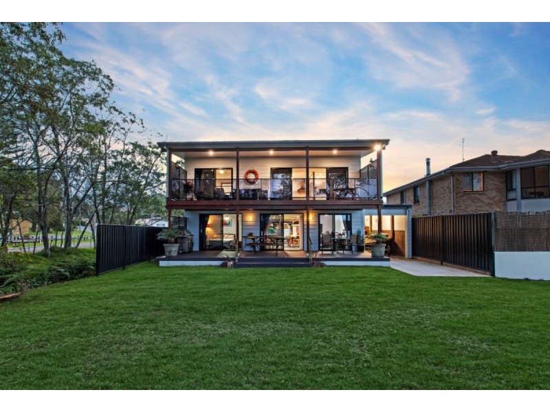92 Noamunga Crescent, Gwandalan NSW 2259