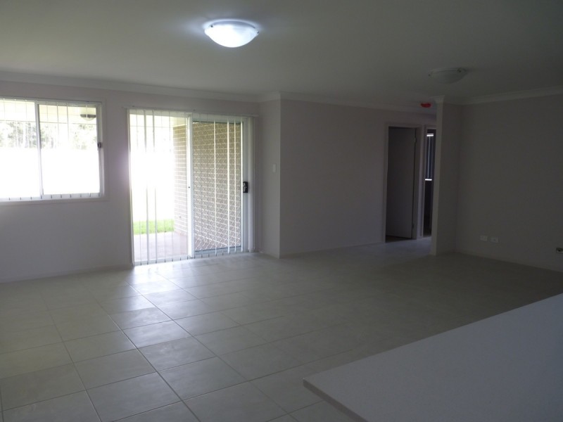 11 Aspen Grove, Morisset NSW 2264