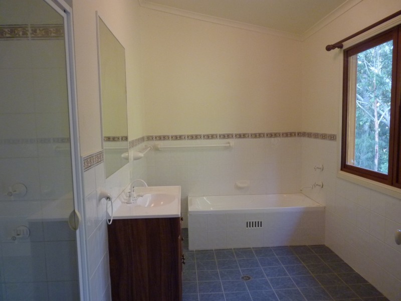 42 Sylvester Road, Cooranbong NSW 2265