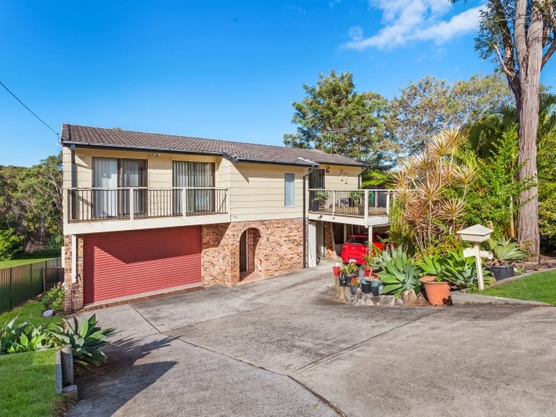 42 Fishery Point  Road, Mirrabooka NSW 2264
