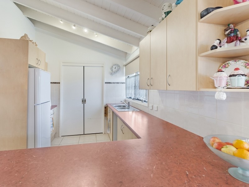 42 Fishery Point  Road, Mirrabooka NSW 2264