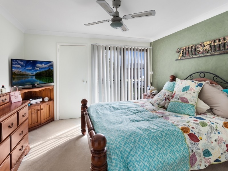 42 Fishery Point  Road, Mirrabooka NSW 2264
