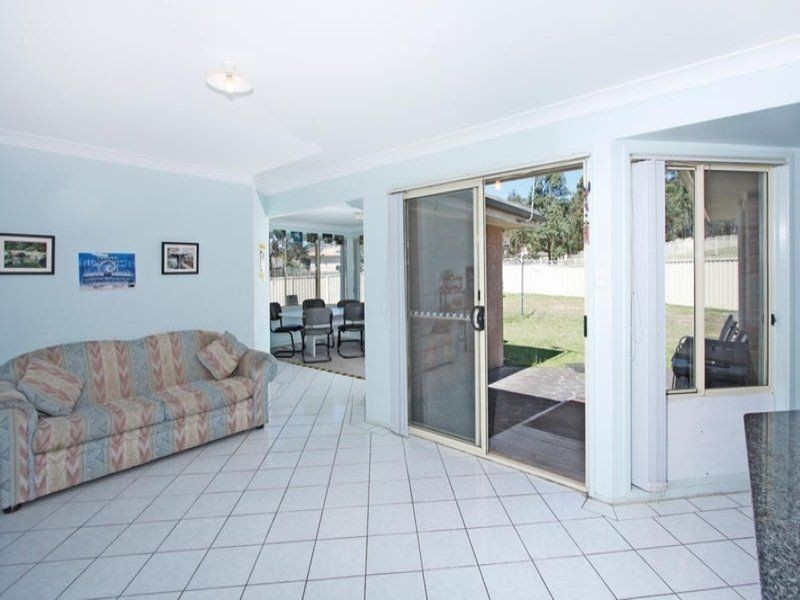 2 Reisling Road, Bonnells Bay NSW 2264
