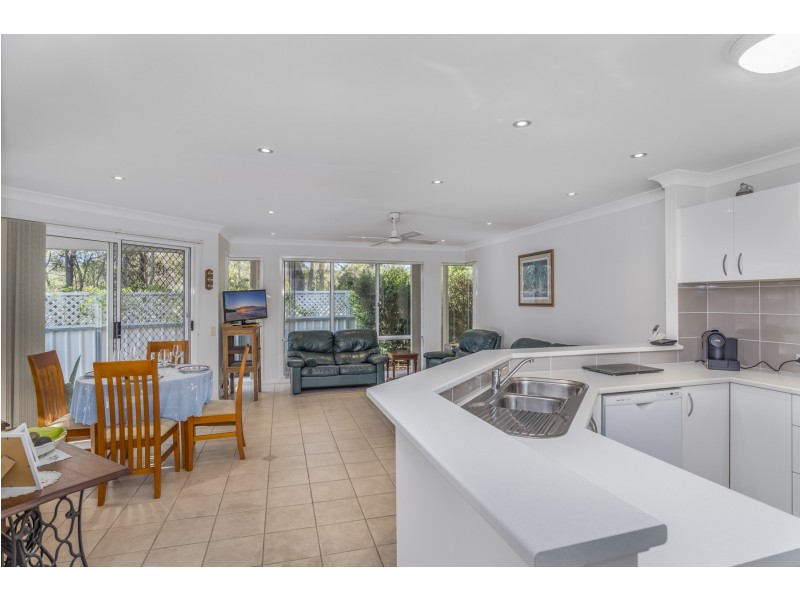 8 Pambula Close, Bonnells Bay NSW 2264