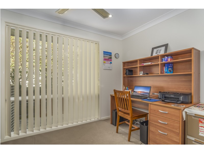 8 Pambula Close, Bonnells Bay NSW 2264