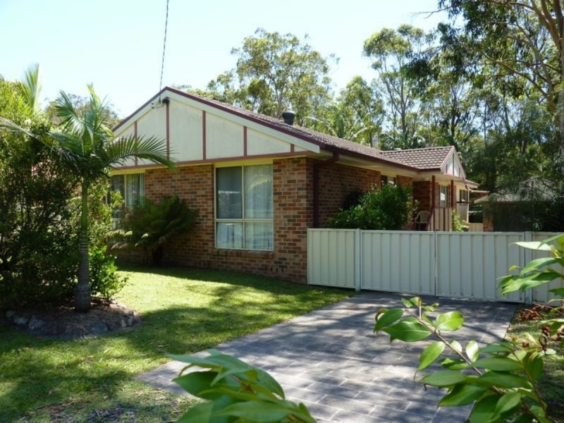 9 Hervey Street, Windermere Park NSW 2264