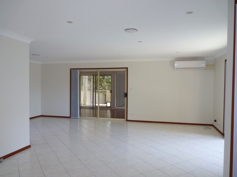 9 Hervey Street, Windermere Park NSW 2264