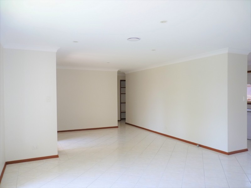 9 Hervey Street, Windermere Park NSW 2264