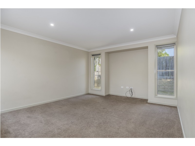 2 Celestial Drive, Morisset Park NSW 2264