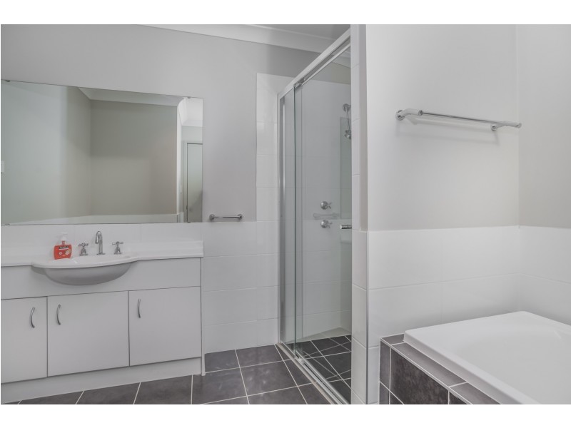 2 Celestial Drive, Morisset Park NSW 2264