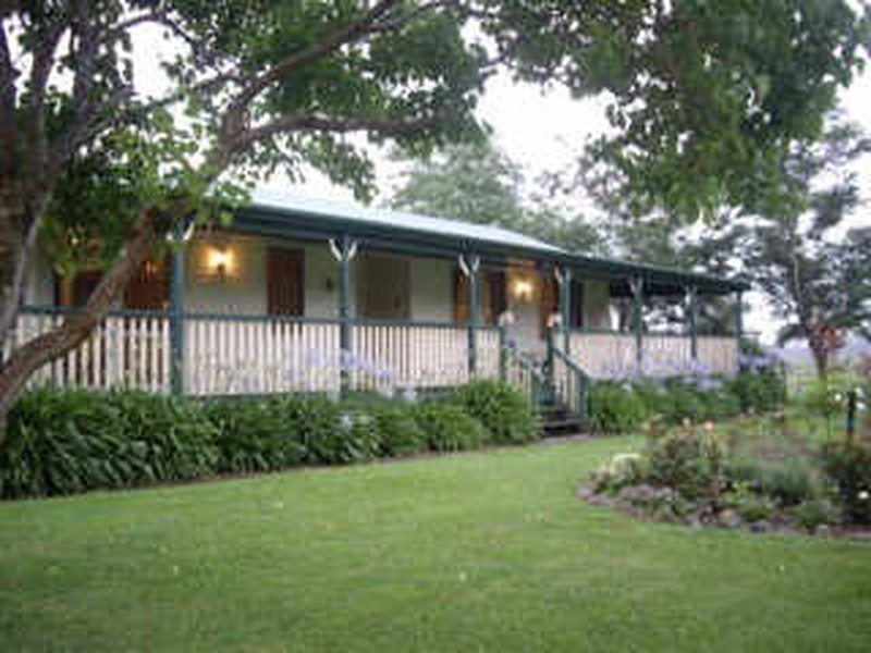 1214 Leggetts Drive, Mount Vincent NSW 2323