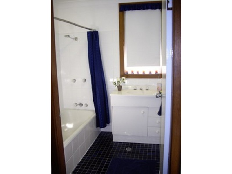 1214 Leggetts Drive, Mount Vincent NSW 2323