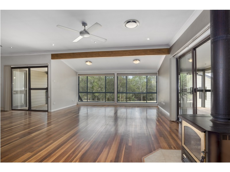 185 Freemans Drive, Morisset NSW 2264