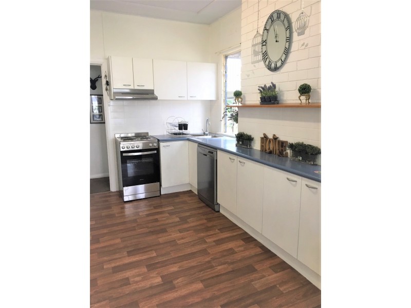 89 Grand Parade, Bonnells Bay NSW 2264