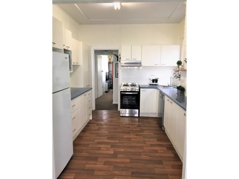 89 Grand Parade, Bonnells Bay NSW 2264