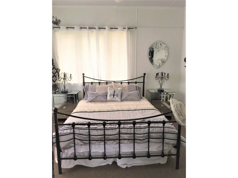 89 Grand Parade, Bonnells Bay NSW 2264