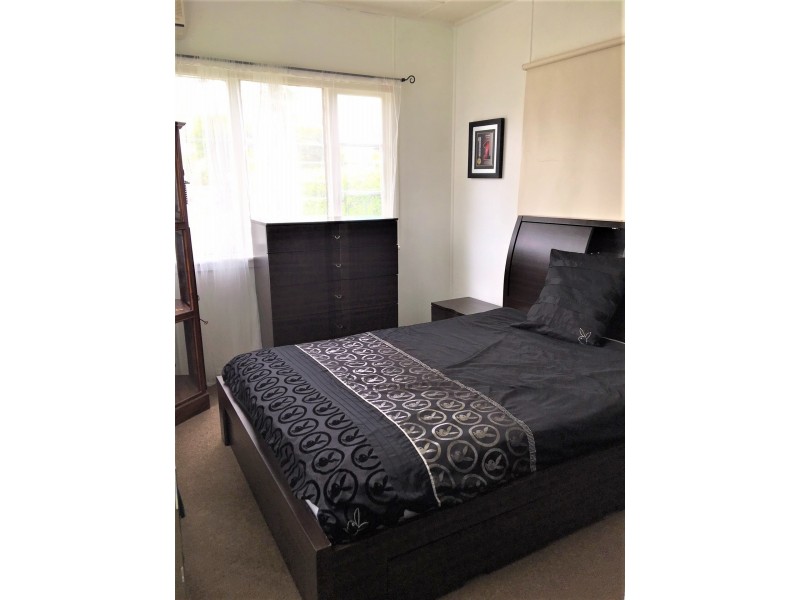 89 Grand Parade, Bonnells Bay NSW 2264