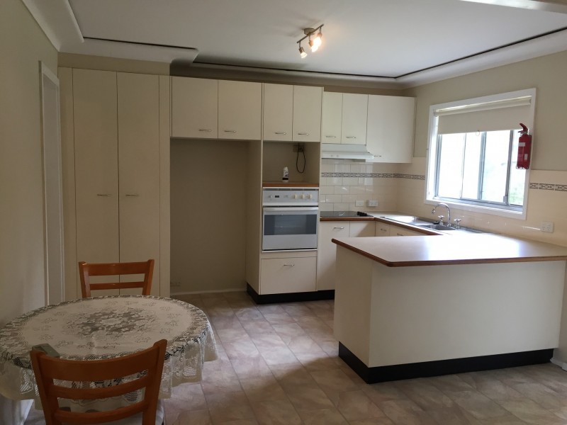 409 Freemans Drive, Cooranbong NSW 2265