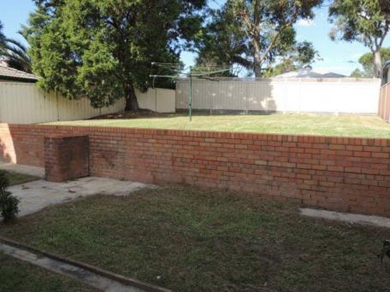 13 Elimatta Road, Yarrawonga Park NSW 2264