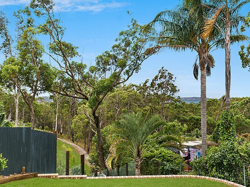 21 Fishery Point Road, Mirrabooka NSW 2264