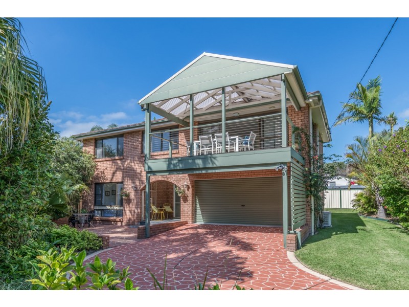 84 Grand Parade, Bonnells Bay NSW 2264