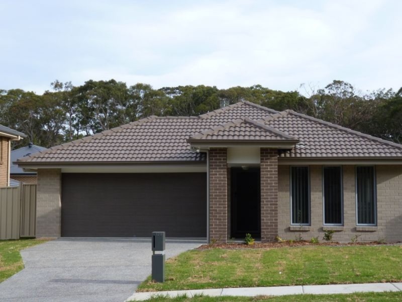 129 Station Street, Bonnells Bay NSW 2264