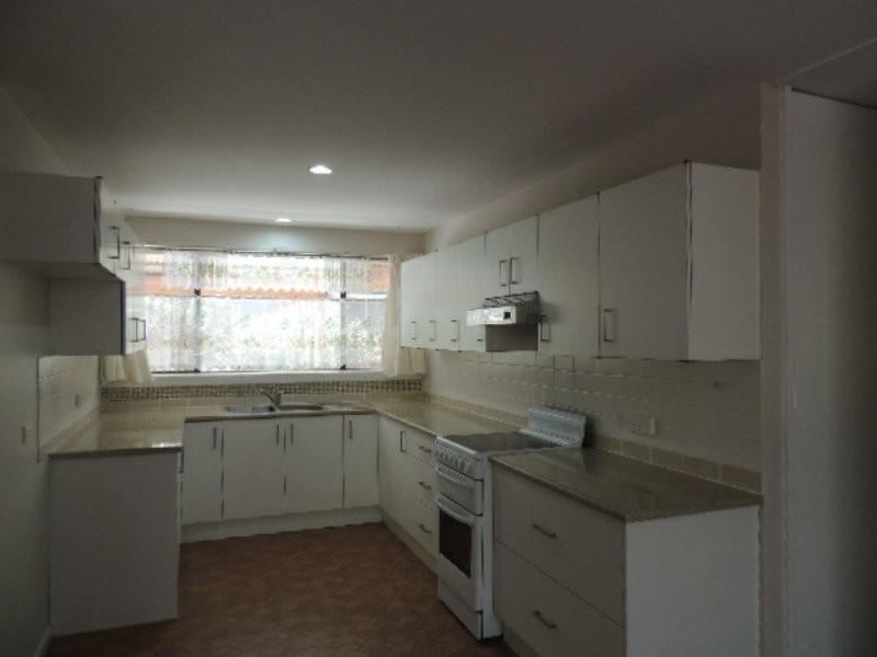 15 Lindfield Avenue, Cooranbong NSW 2265