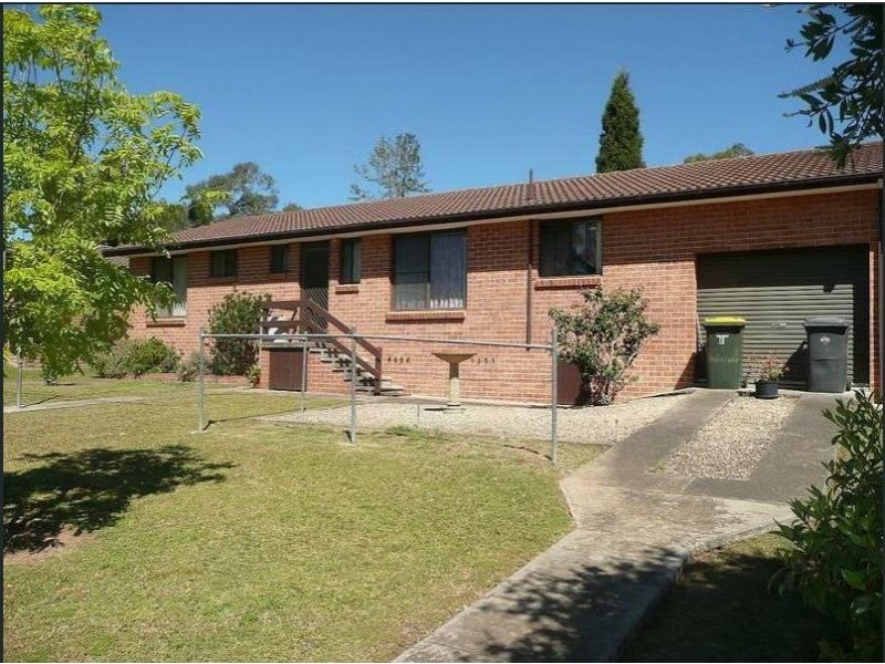 8 Clifford Avenue, Cooranbong NSW 2265