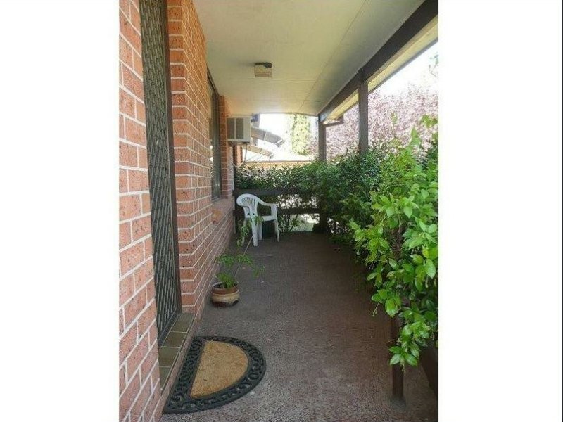 8 Clifford Avenue, Cooranbong NSW 2265