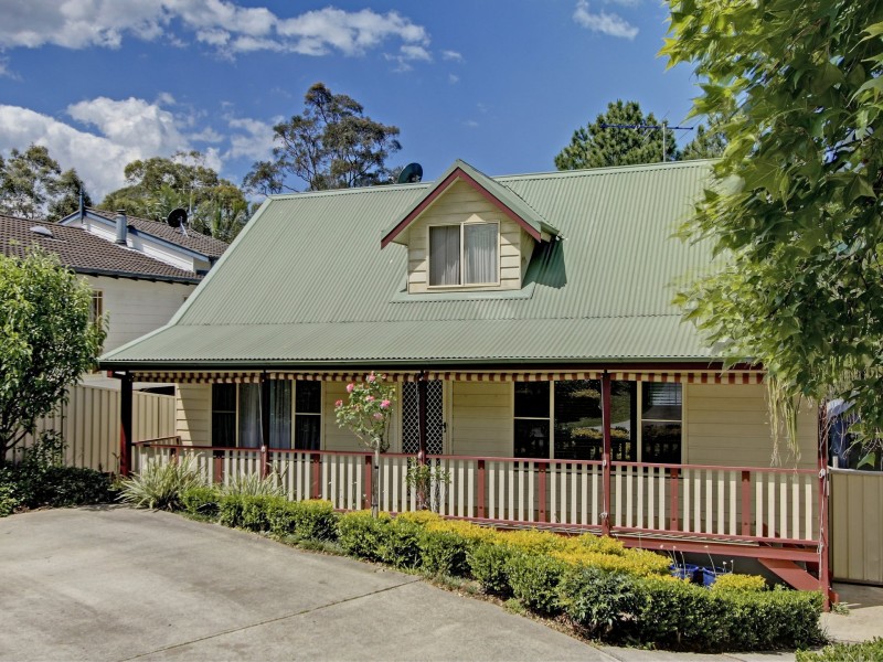 11 Hillcrest Road, Mirrabooka NSW 2264