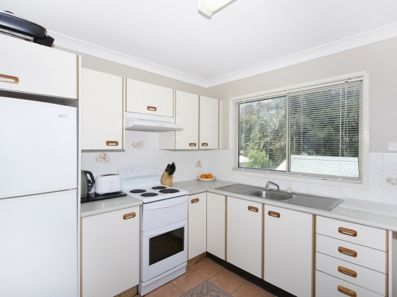 11 Hillcrest Road, Mirrabooka NSW 2264