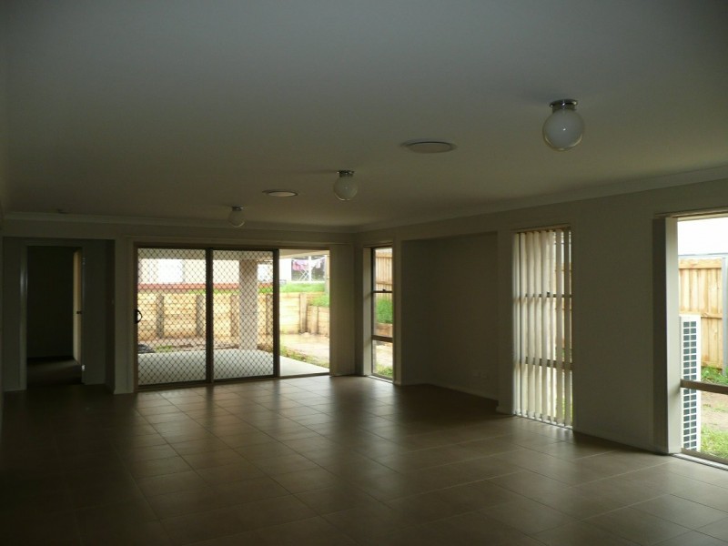 56 Cedar Cutters Crescent, Cooranbong NSW 2265