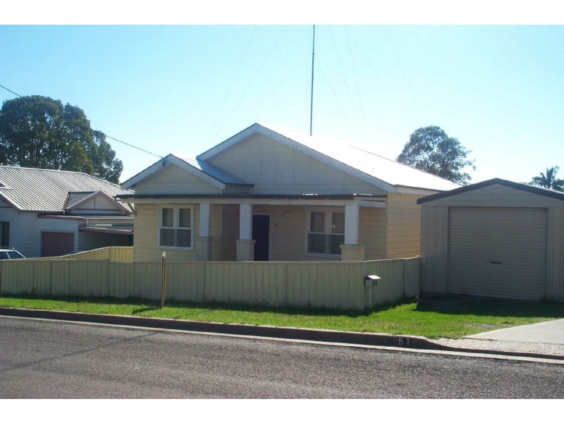 51 Yambo Street, Morisset NSW 2264